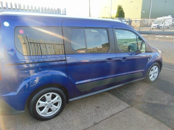 Used Ford Grand Tourneo Connect 2015 for sale - 75193806: Photo 19