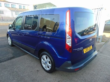 Used Ford Grand Tourneo Connect 2015 for sale - 75193806: Photo