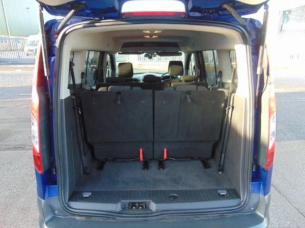Used Ford Grand Tourneo Connect 2015 for sale - 75193806: Photo 7