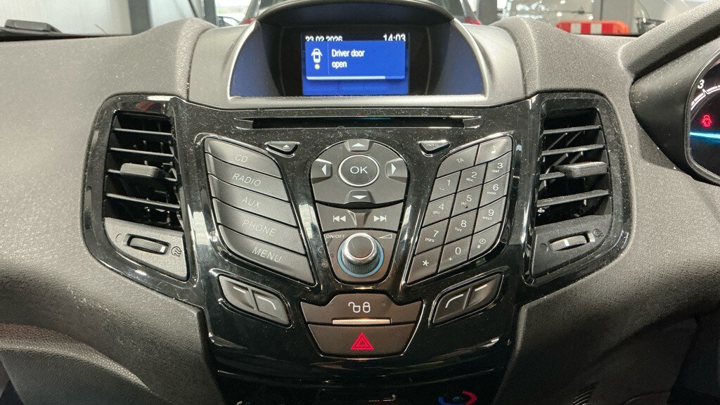 Used Ford Fiesta 2016 for sale - 77878676: Photo 9