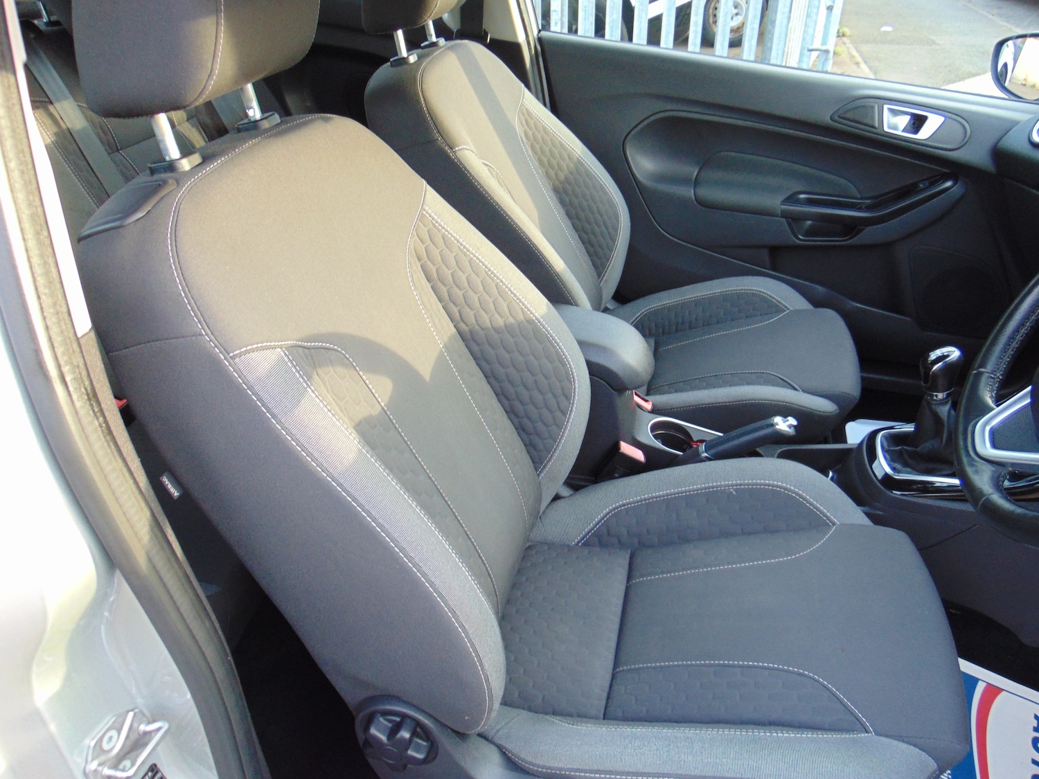 Used Ford Fiesta 2016 for sale - 77951736: Photo 11