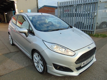Used Ford Fiesta 2016 for sale - 77951736: Photo