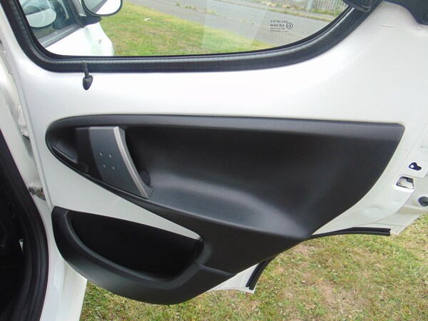 Used Citroen C1 2013 for sale - 75446037: Photo 13