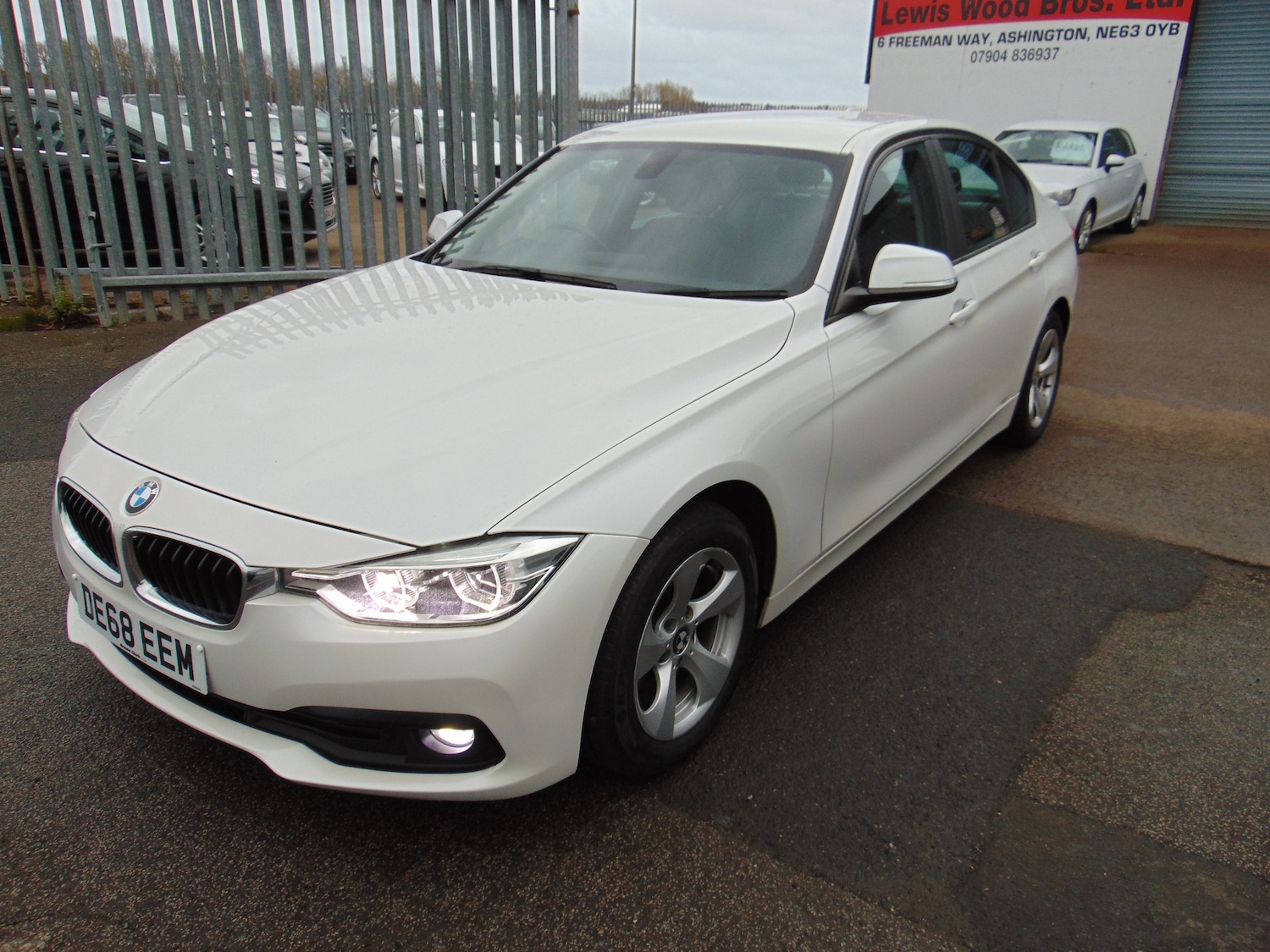 Used BMW 3 Series 2018 for sale - 76588766: Photo 2