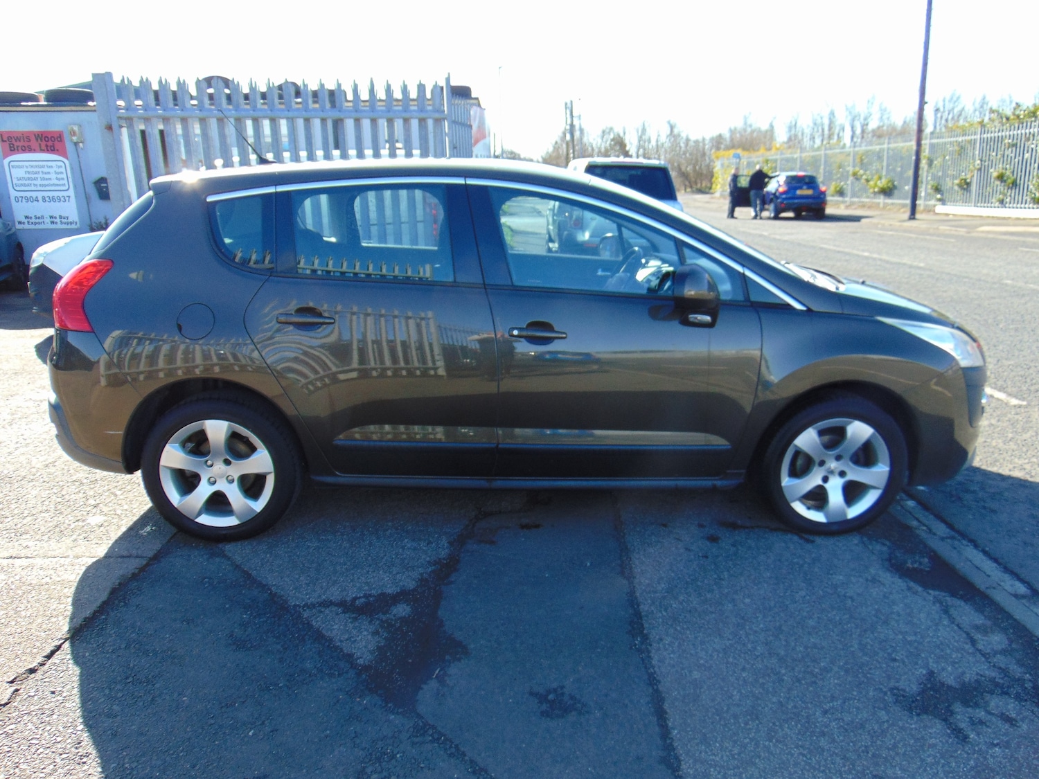Used Peugeot 3008 2011 for sale - 77888739: Photo 17