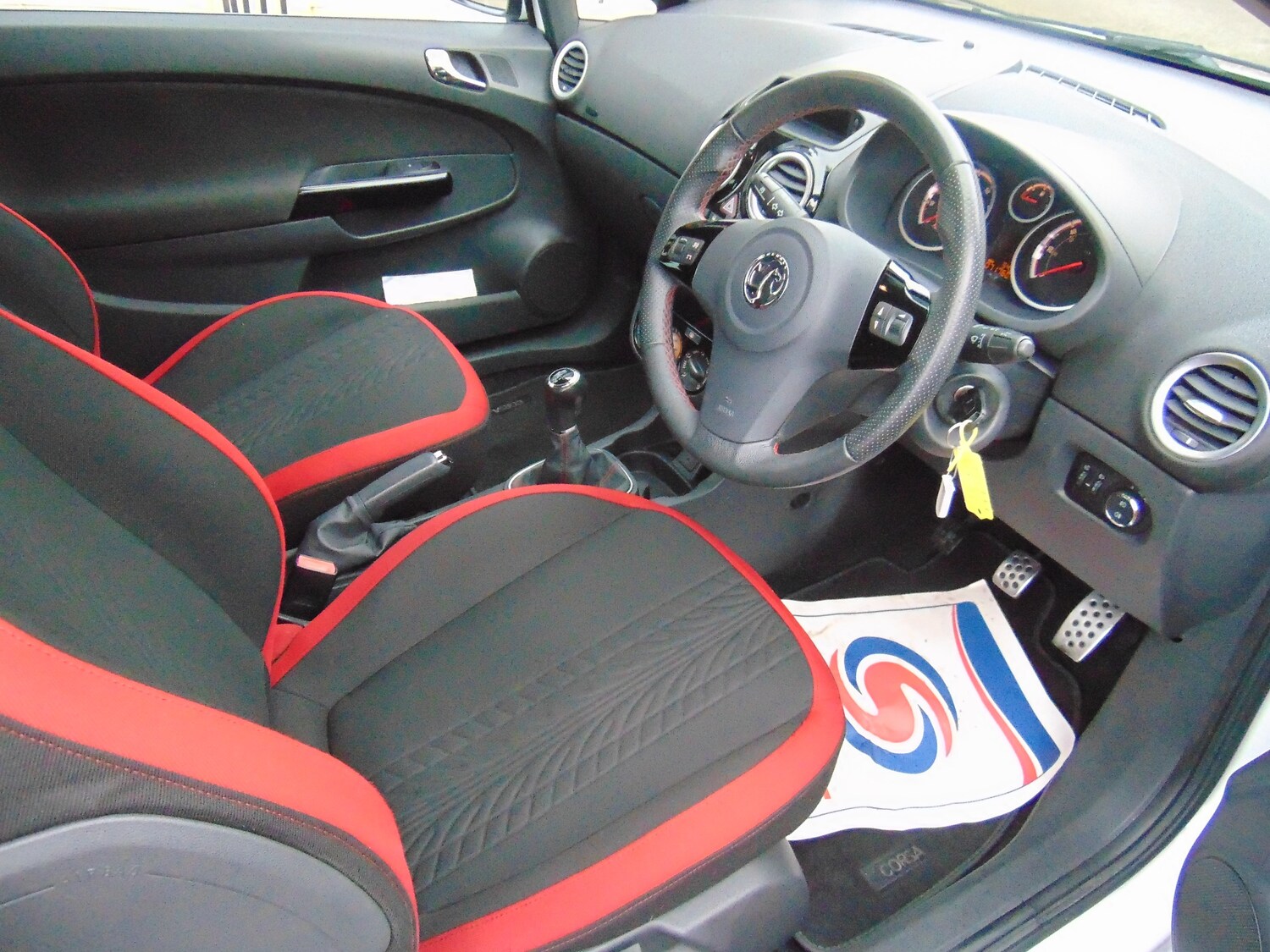 Used Vauxhall Corsa 2014 for sale - 76922710: Photo 9