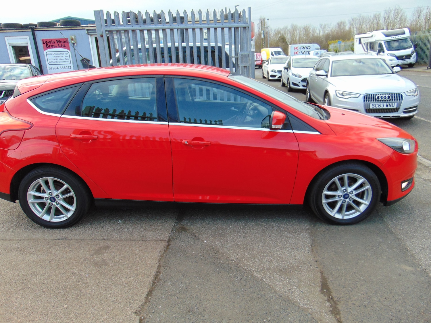 Used Ford Focus 2015 for sale - 77951738: Photo 18