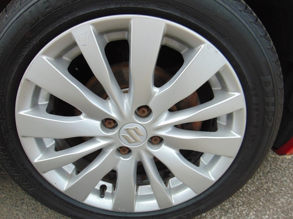 Used Suzuki Swift 2010 for sale - 75193809: Photo 9