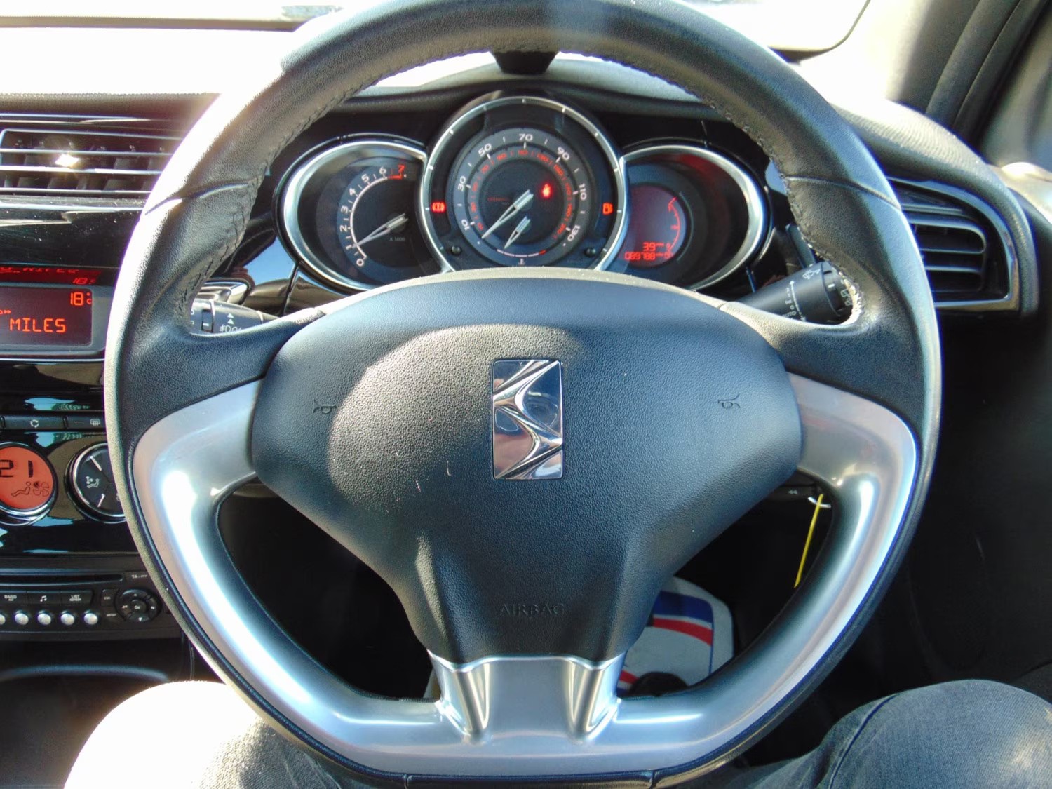 Used Citroen DS3 2012 for sale - 76754202: Photo 13