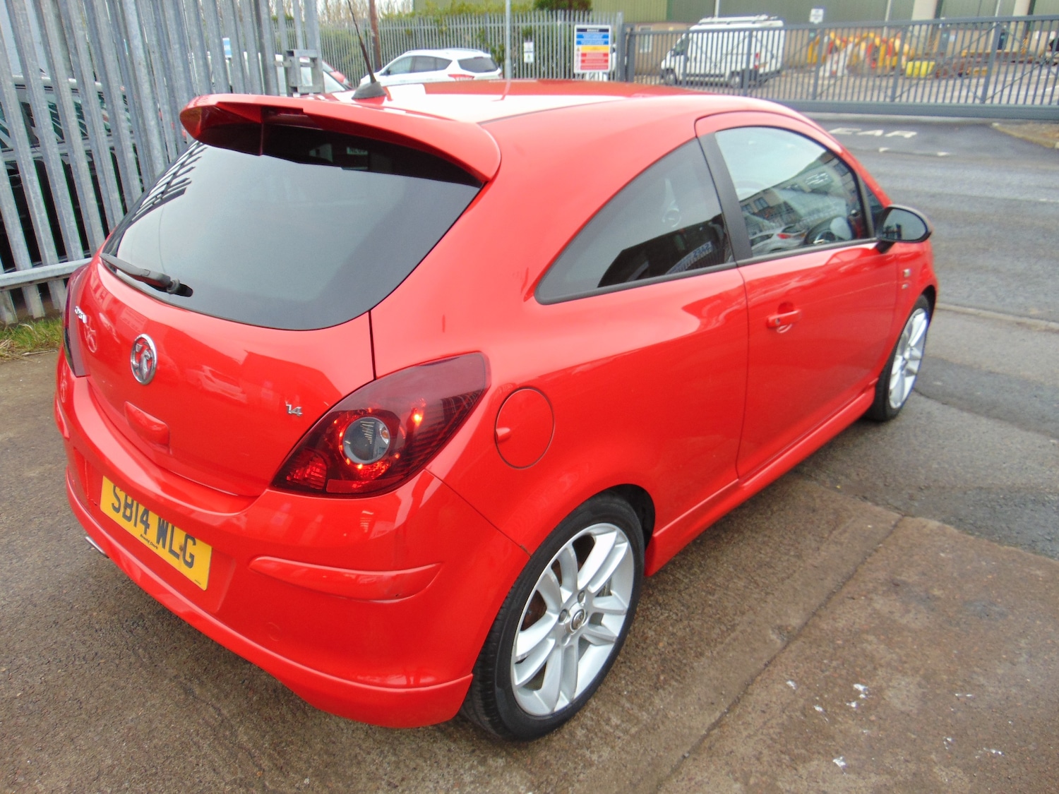 Used Vauxhall Corsa 2014 for sale - 76922715: Photo 3