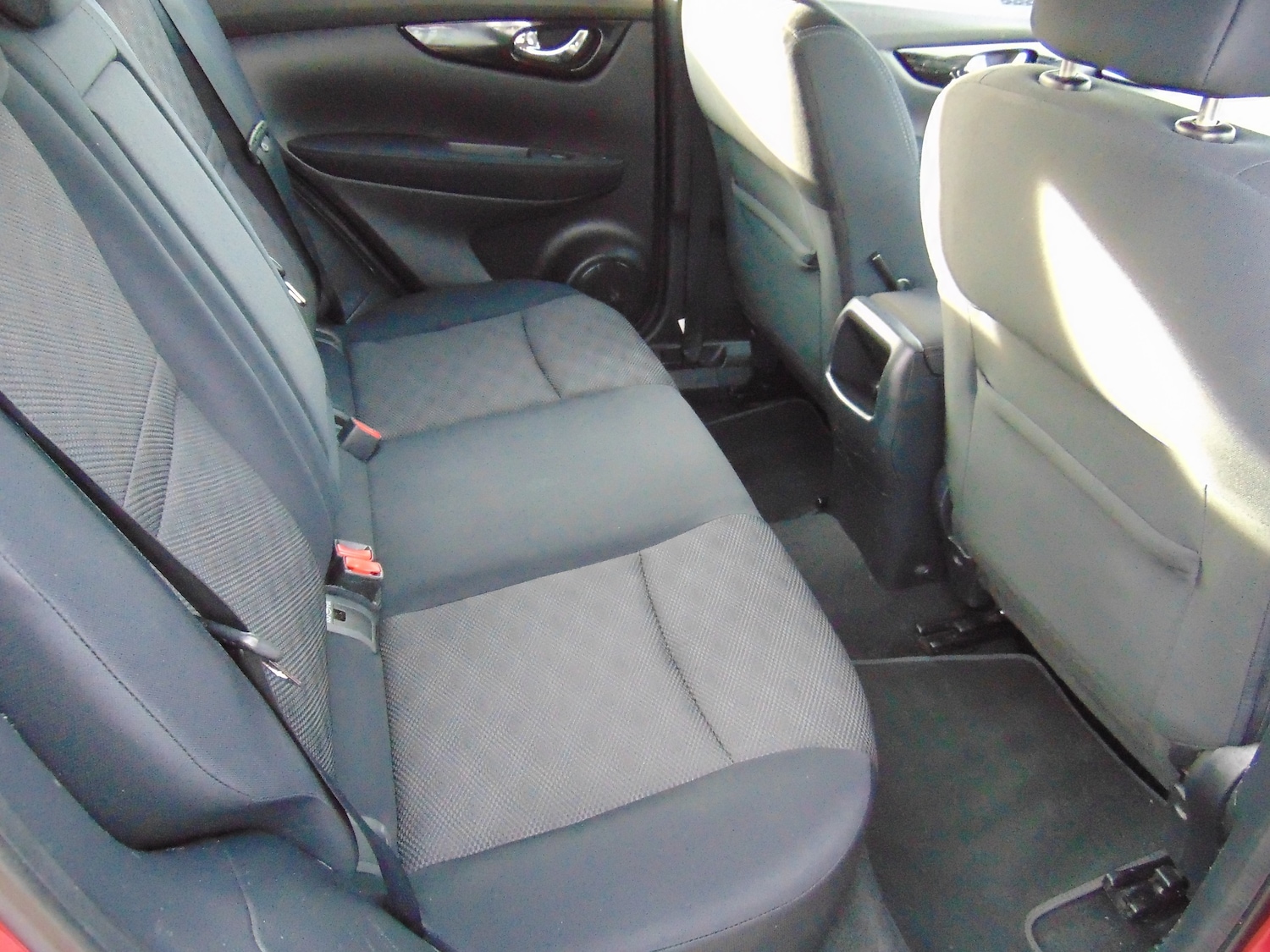 Used Nissan Qashqai 2015 for sale - 76382783: Photo 12