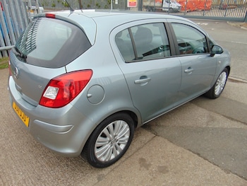 Used Vauxhall Corsa 2011 for sale - 78134823: Photo
