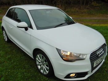 Audi - A1