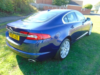 Used Jaguar XF 2010 for sale - 76057851: Photo