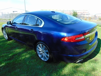 Used Jaguar XF 2010 for sale - 76057851: Photo