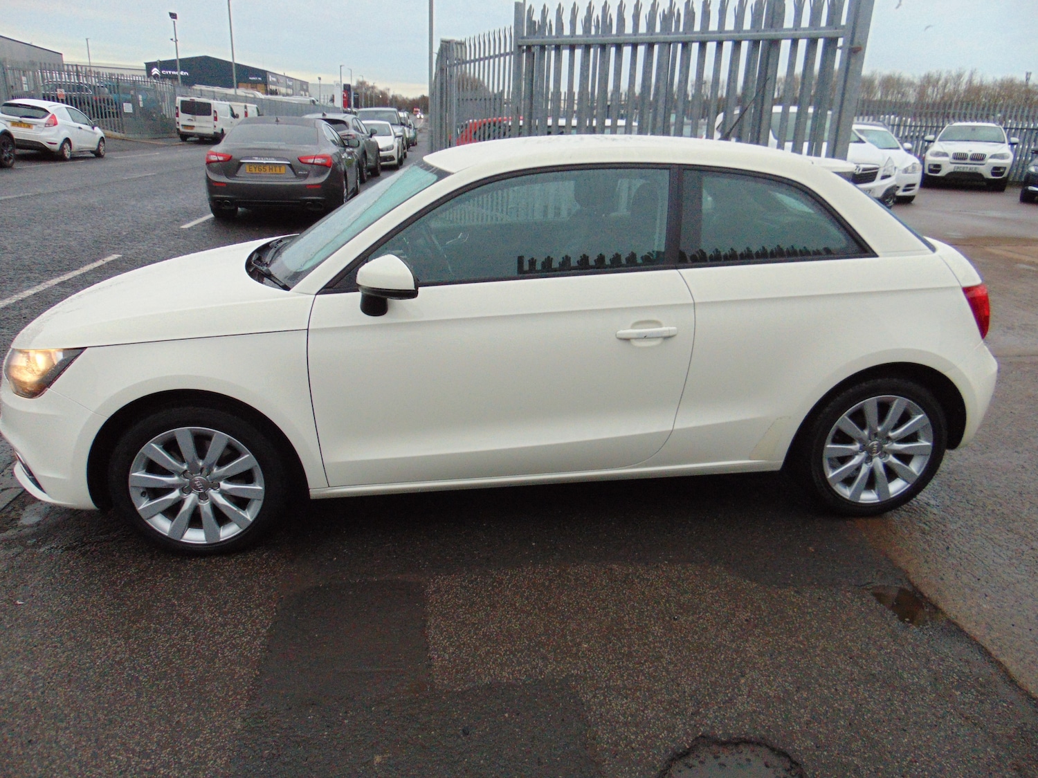 Used Audi A1 2011 for sale - 76985698: Photo 18
