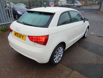 Used Audi A1 2011 for sale - 76985698: Photo