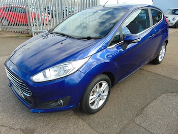 Used Ford Fiesta 2016 for sale - 78220617: Photo