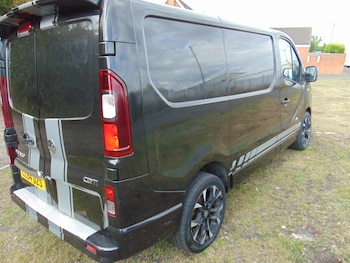 Used Vauxhall Vivaro 2015 for sale - 79526270: Photo