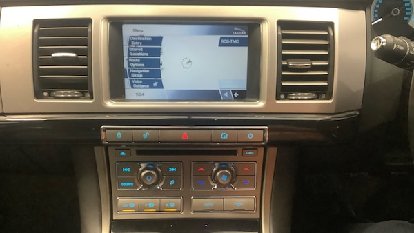 Used Jaguar XF 2010 for sale - 76311731: Photo 9