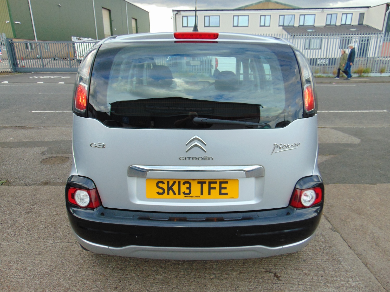 Vehicle 6