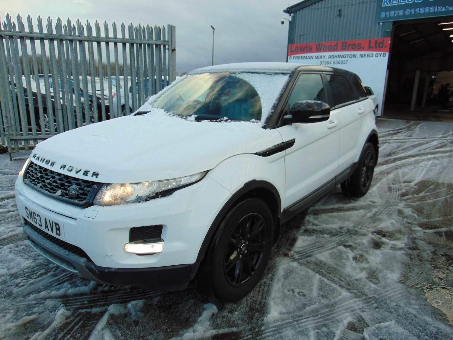 Used Land Rover Range Rover Evoque 2013 for sale - 76625699: Photo 2