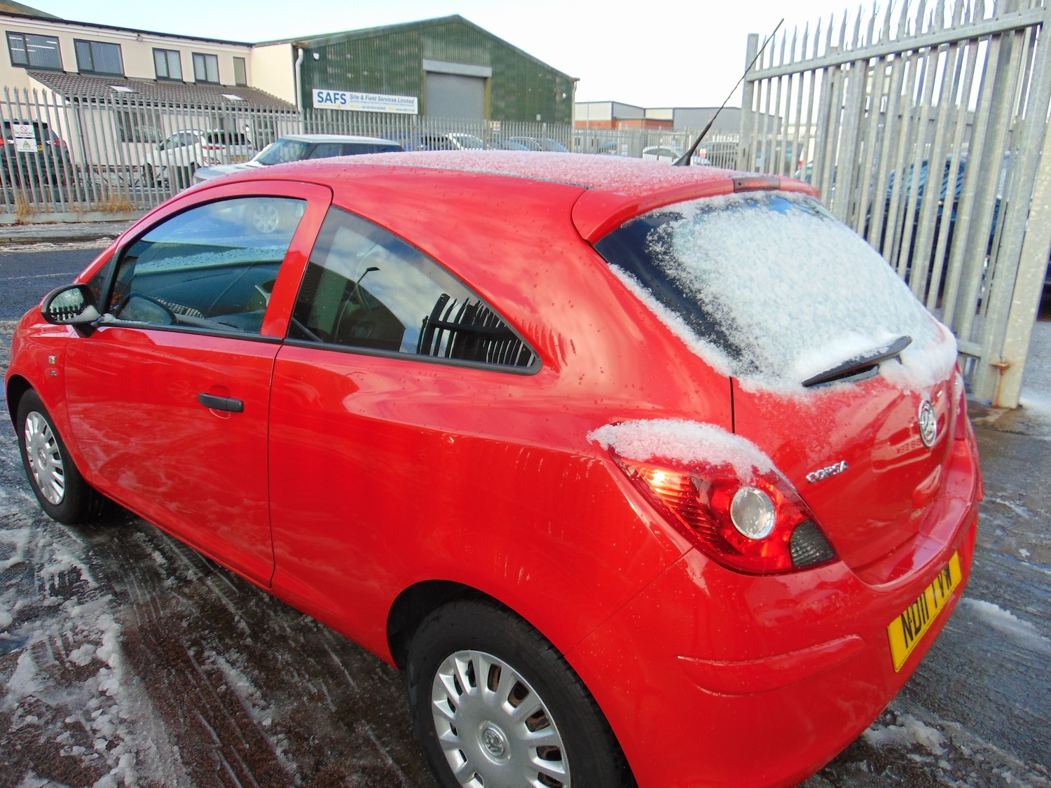 Used Vauxhall Corsa 2011 for sale - 76635072: Photo 4