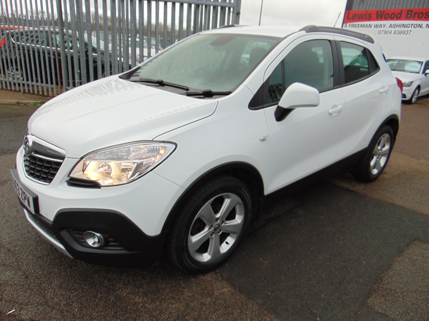 Used Vauxhall Mokka 2013 for sale - 76590683: Photo 2