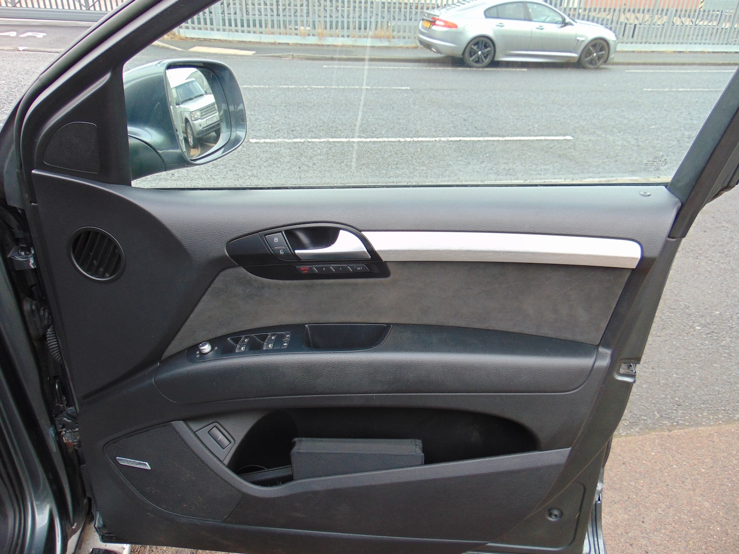 Used Audi Q7 2014 for sale - 77327277: Photo 9