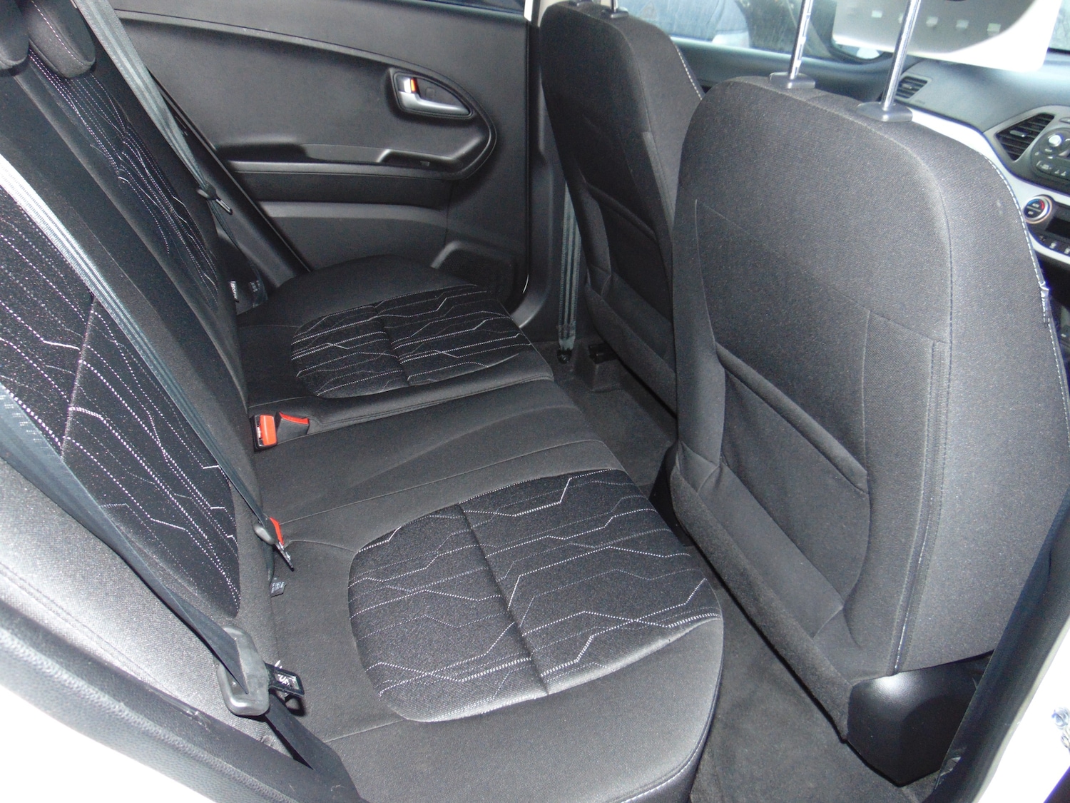 Used Kia Picanto 2017 for sale - 76961871: Photo 11