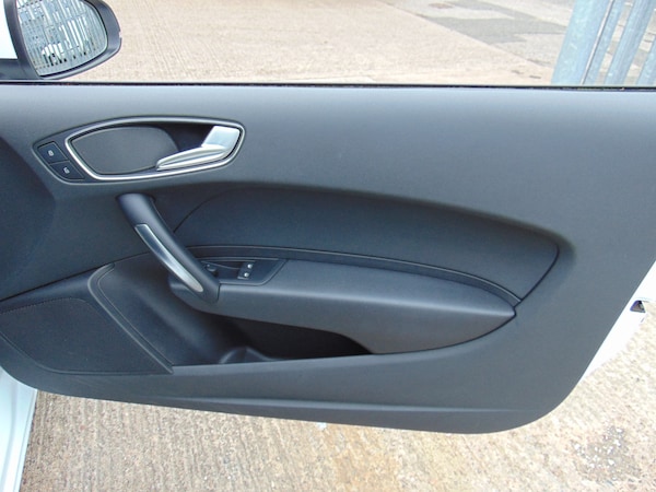 Used Audi A1 2013 for sale - 76292899: Photo 13