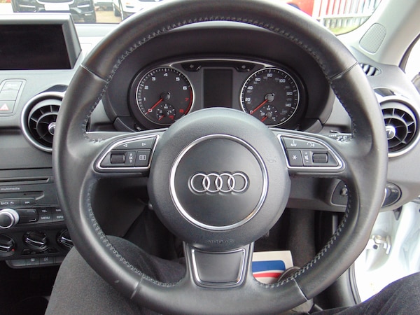 Used Audi A1 2013 for sale - 76292899: Photo 14