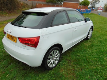 Used Audi A1 2013 for sale - 76292899: Photo 3