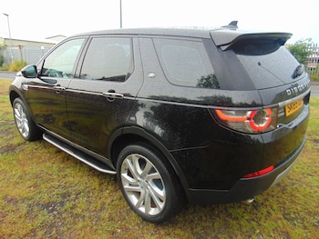 Used Land Rover Discovery Sport 2015 for sale - 79018943: Photo