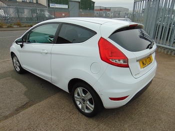 Used Ford Fiesta 2011 for sale - 75673835: Photo