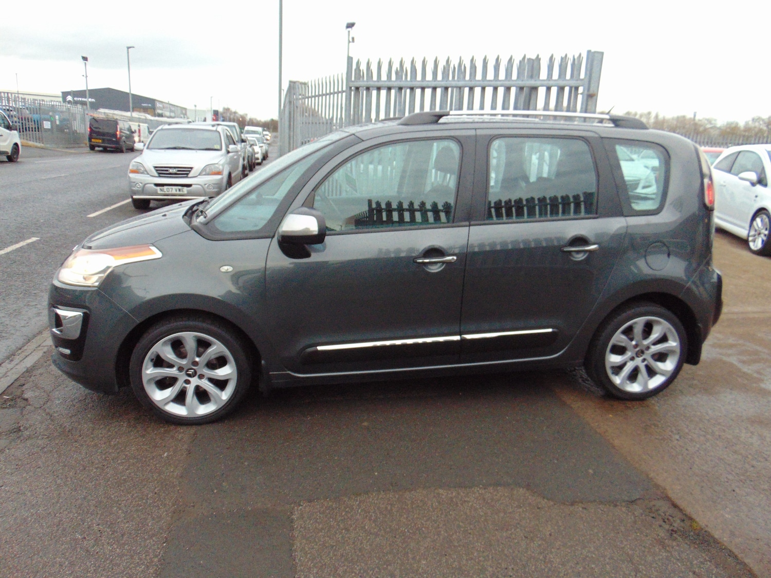 Used Citroen C3 Picasso 2014 for sale - 77262903: Photo 15