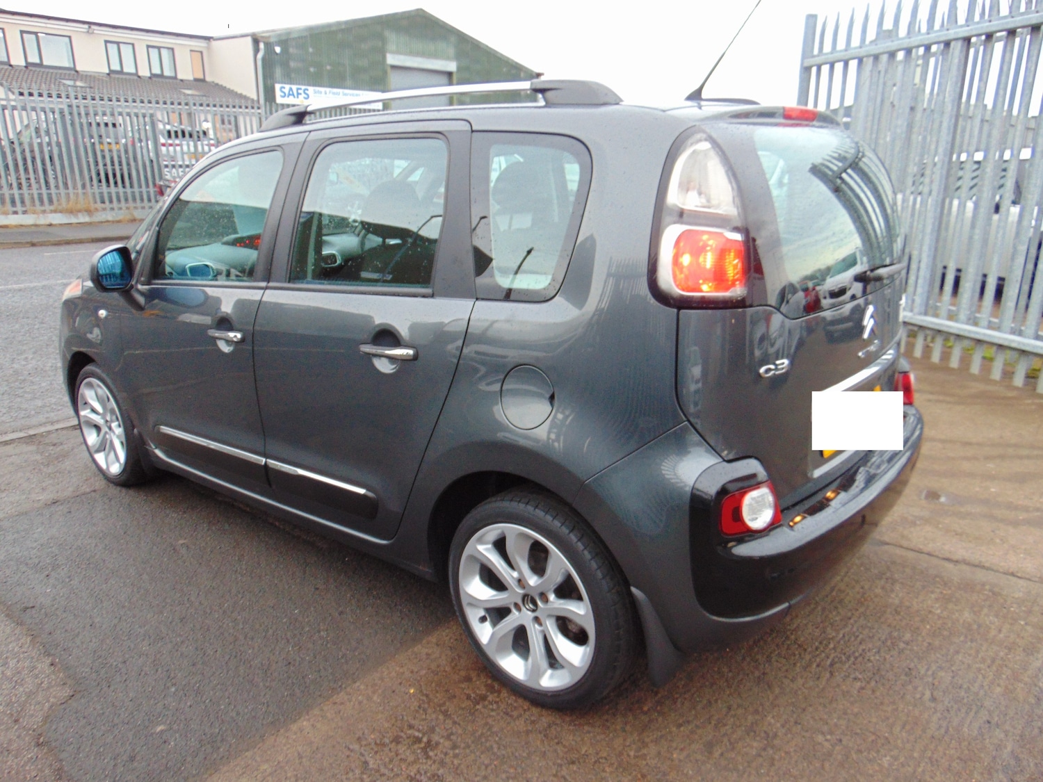 Used Citroen C3 Picasso 2014 for sale - 77262903: Photo 16