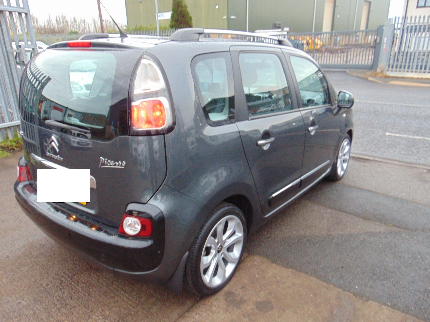 Used Citroen C3 Picasso 2014 for sale - 77262903: Photo 18
