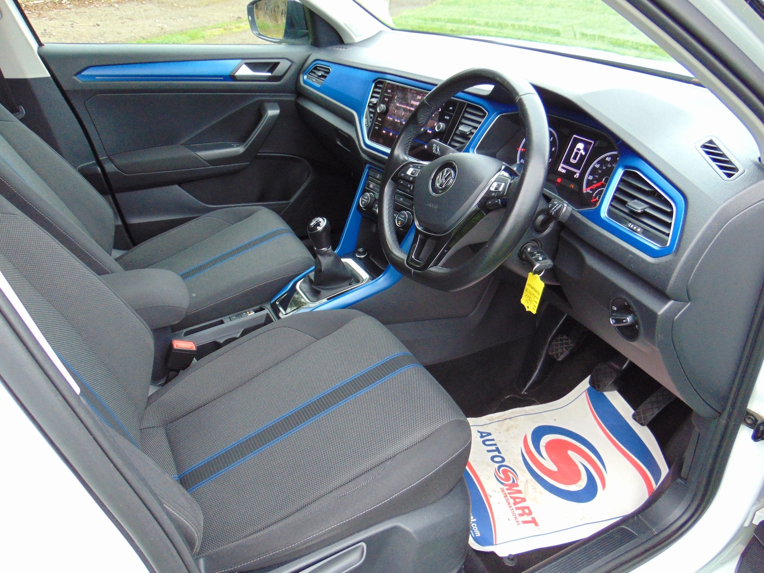 Used Volkswagen T-Roc 2019 for sale - 76292857: Photo 10