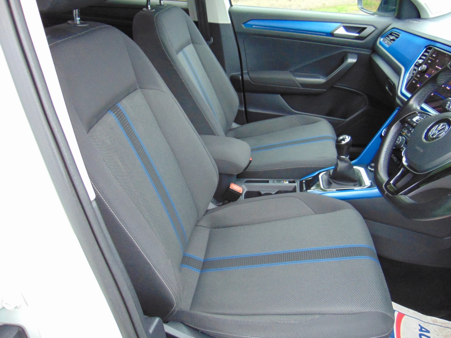 Used Volkswagen T-Roc 2019 for sale - 76292857: Photo 11