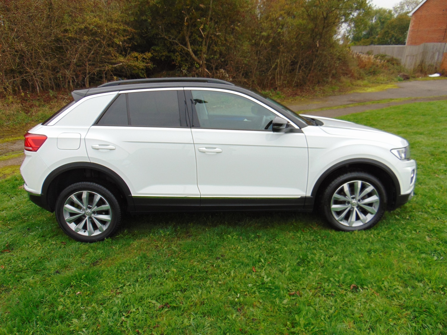 Used Volkswagen T-Roc 2019 for sale - 76292857: Photo 18