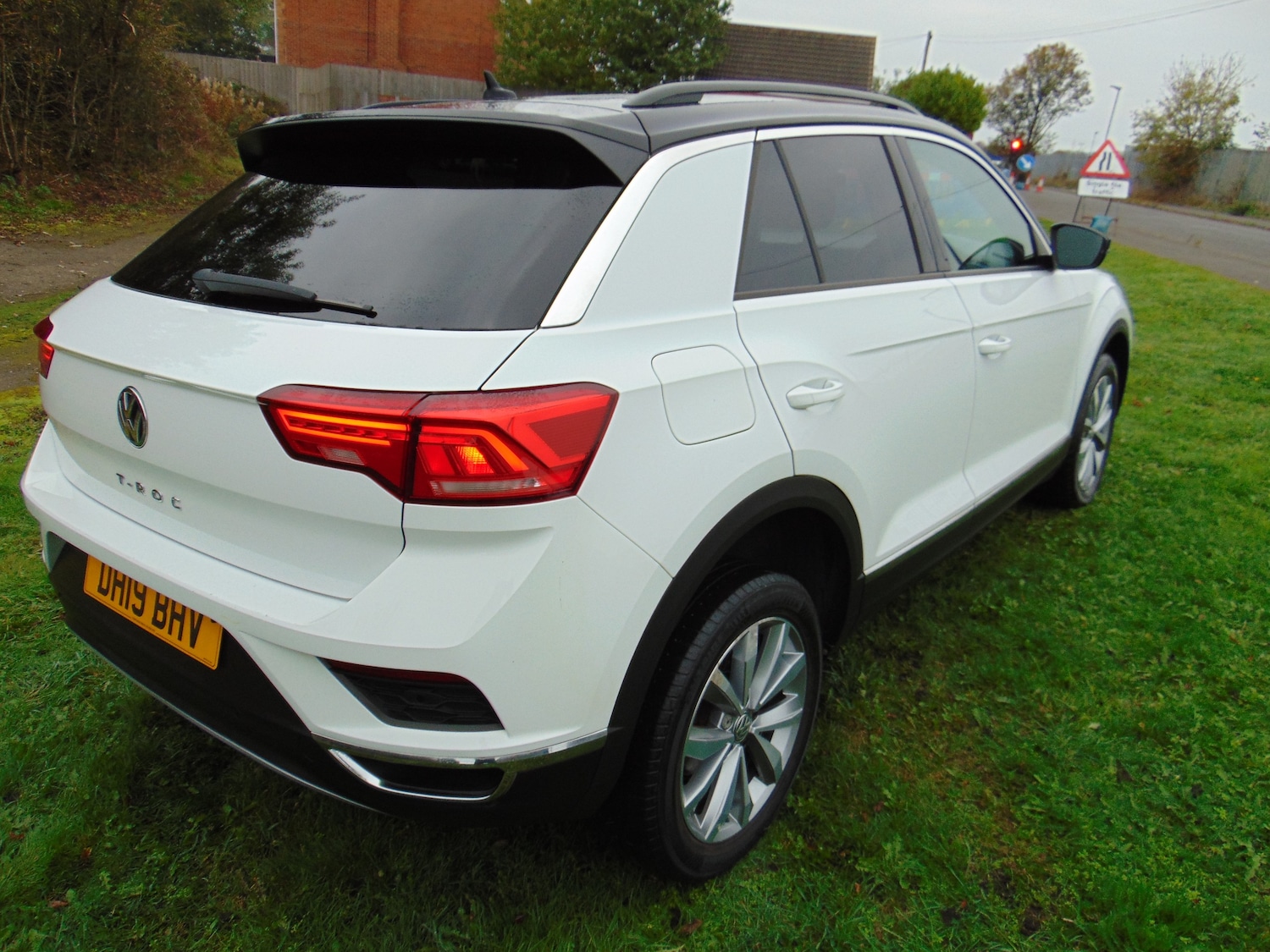 Used Volkswagen T-Roc 2019 for sale - 76292857: Photo 3
