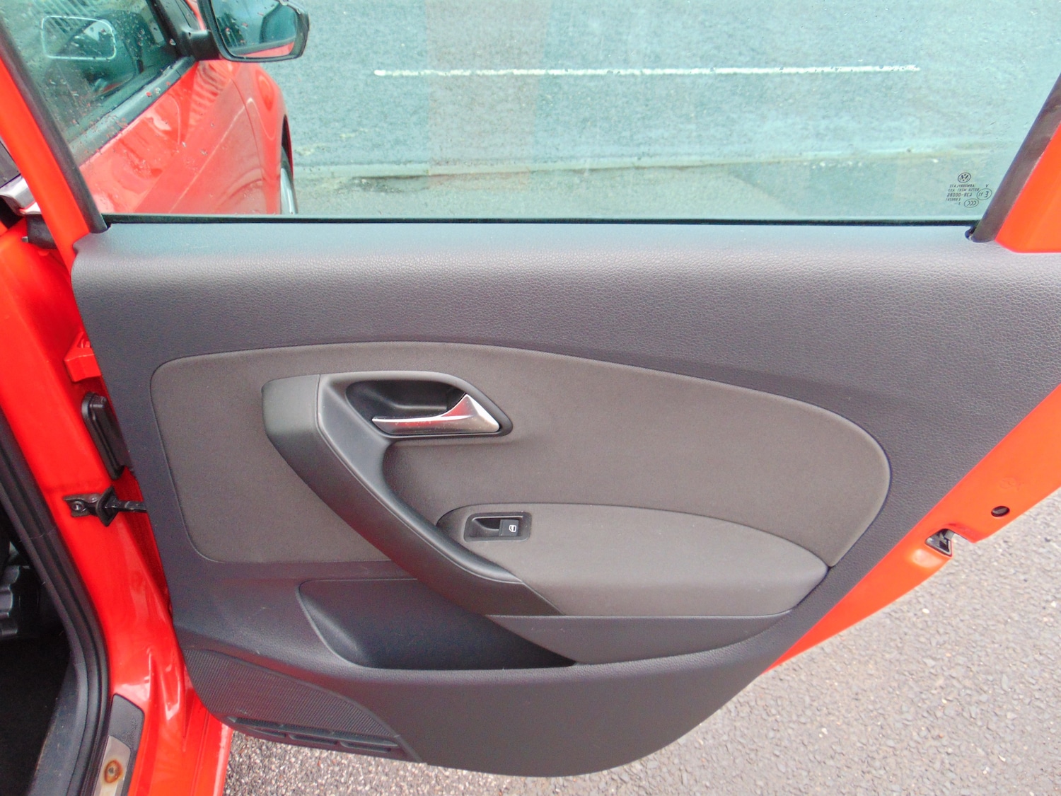 Used Volkswagen Polo 2014 for sale - 76830832: Photo 14