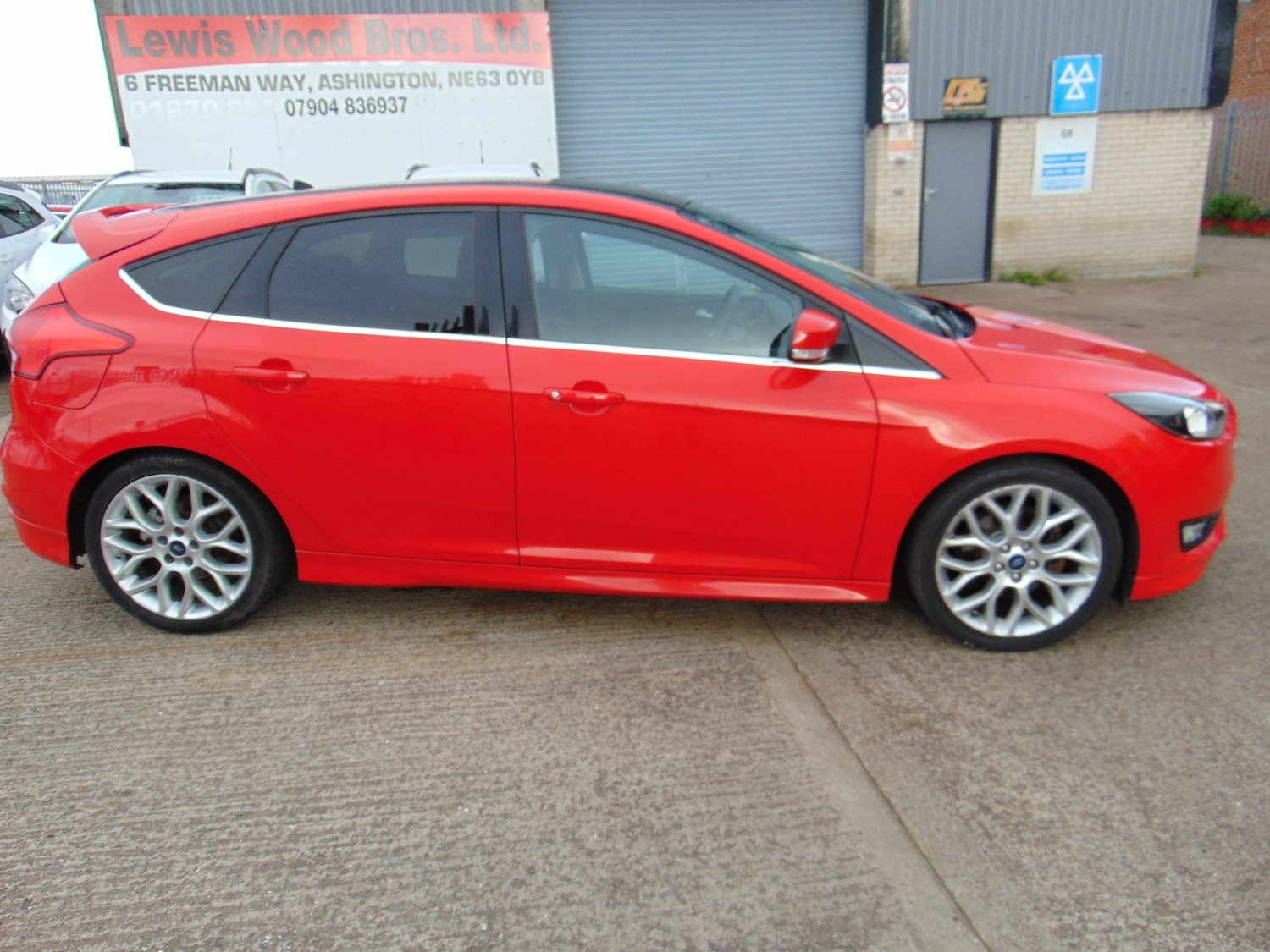 Used Ford Focus 2015 for sale - 75987223: Photo 17