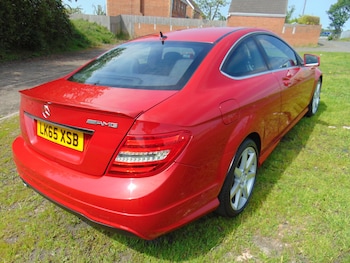 Used Mercedes-Benz C Class 2015 for sale - 78699042: Photo