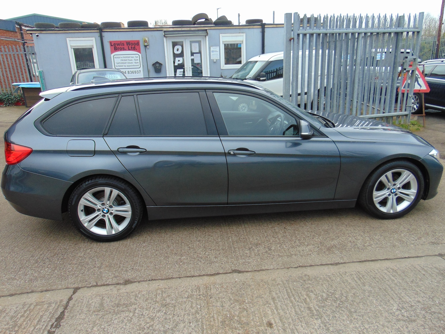 Used BMW 3 Series 2013 for sale - 77802565: Photo 17