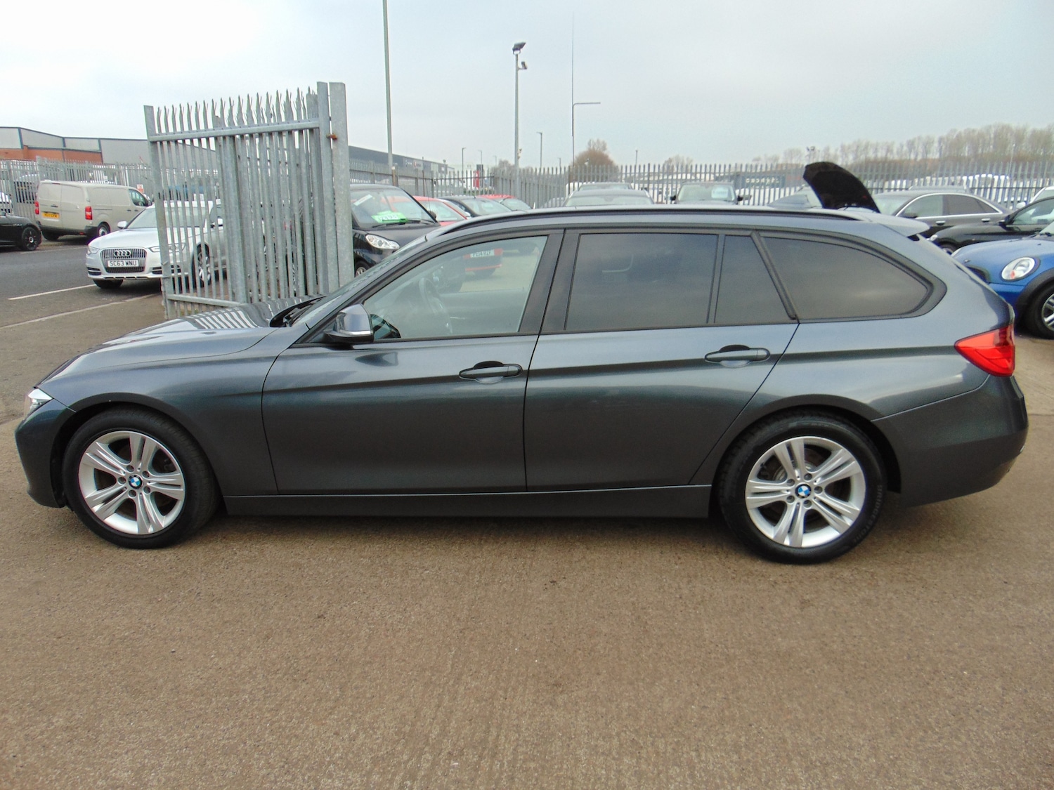 Used BMW 3 Series 2013 for sale - 77802565: Photo 18