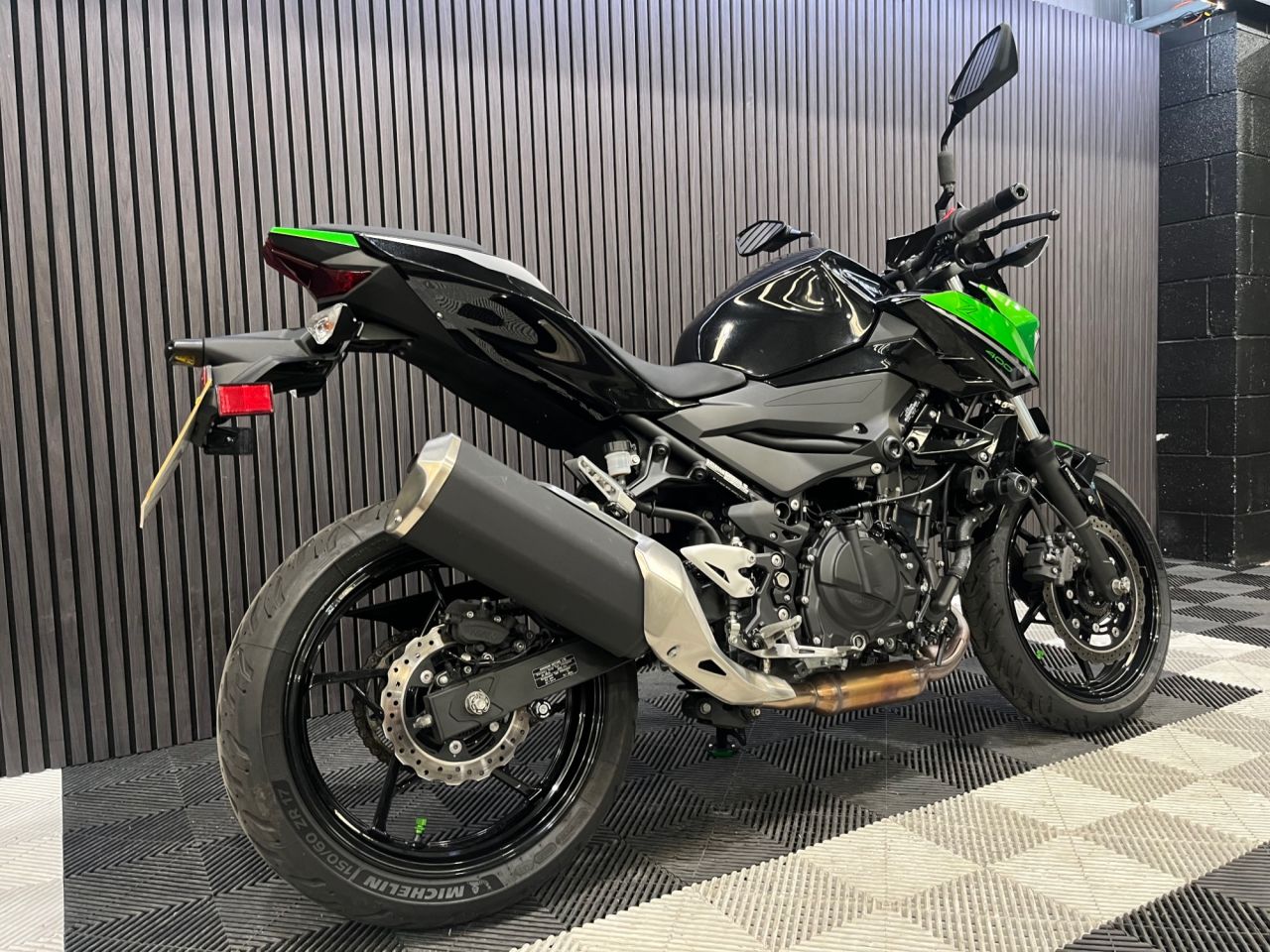 Used Kawasaki Z400 for sale - 78552414: Photo 4
