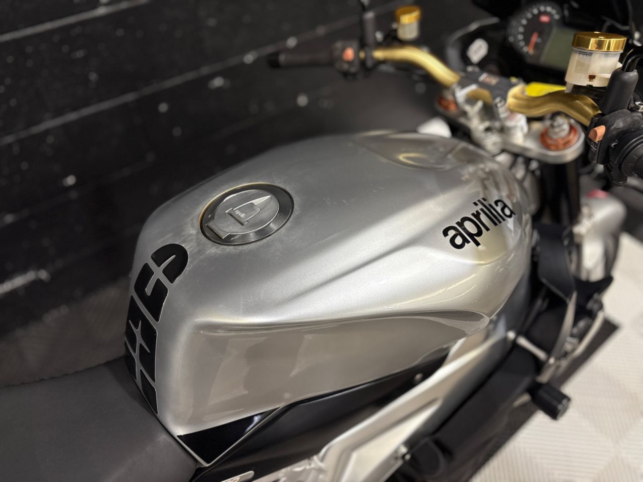 Used Aprilia Tuono 1000 for sale - 78435694: Photo 13