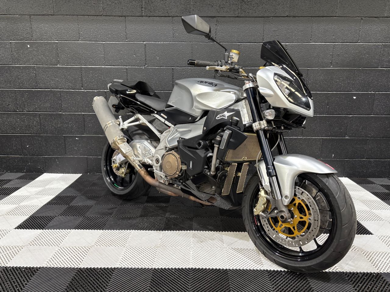 Used Aprilia Tuono 1000 for sale - 78435694: Photo 17